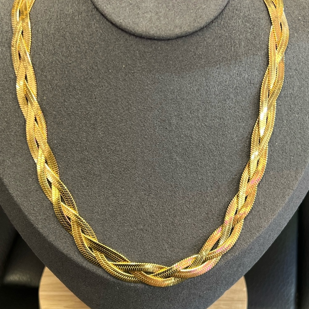18k Gold Plated Tarnish Free Titanium Steel Necklace Bracelet Set